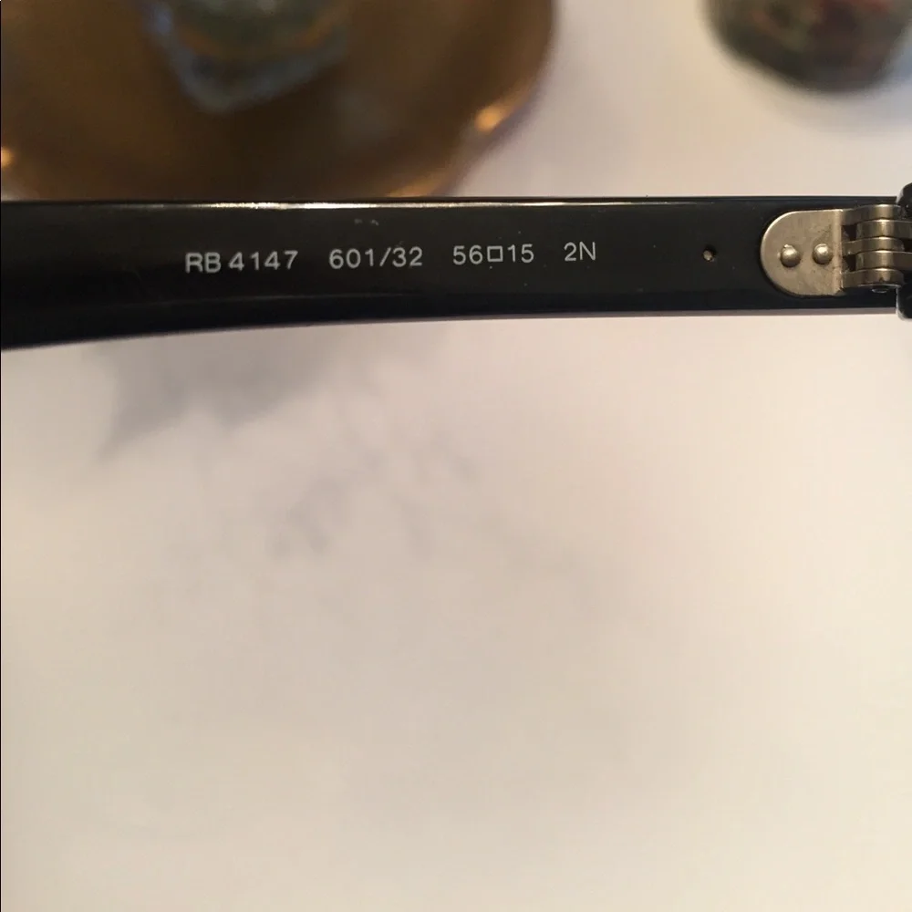 Authentic boyfriend Raybans